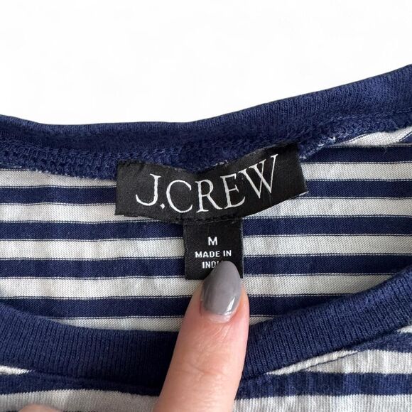J.Crew striped t-shirt with feminine tie-sleeve detail | Woman's‎ Medium - Picture 4 of 6
